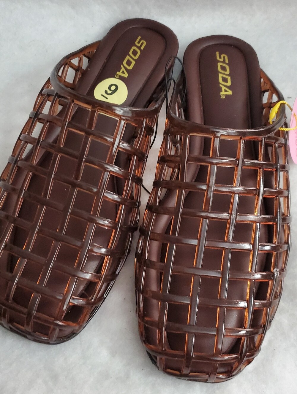 Soda Wayne Clear Brown Jelly Mules